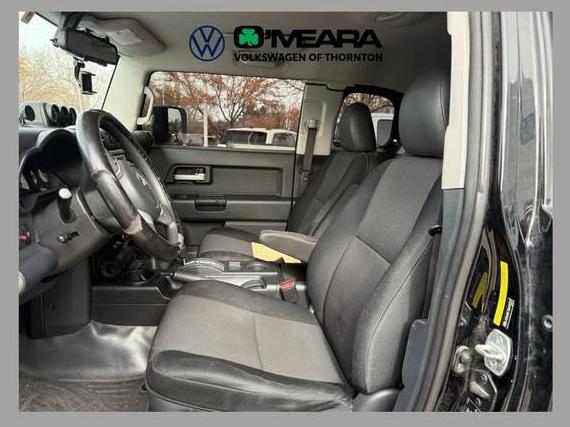 TOYOTA FJ CRUISER 2011 JTEBU4BF7BK099327 image